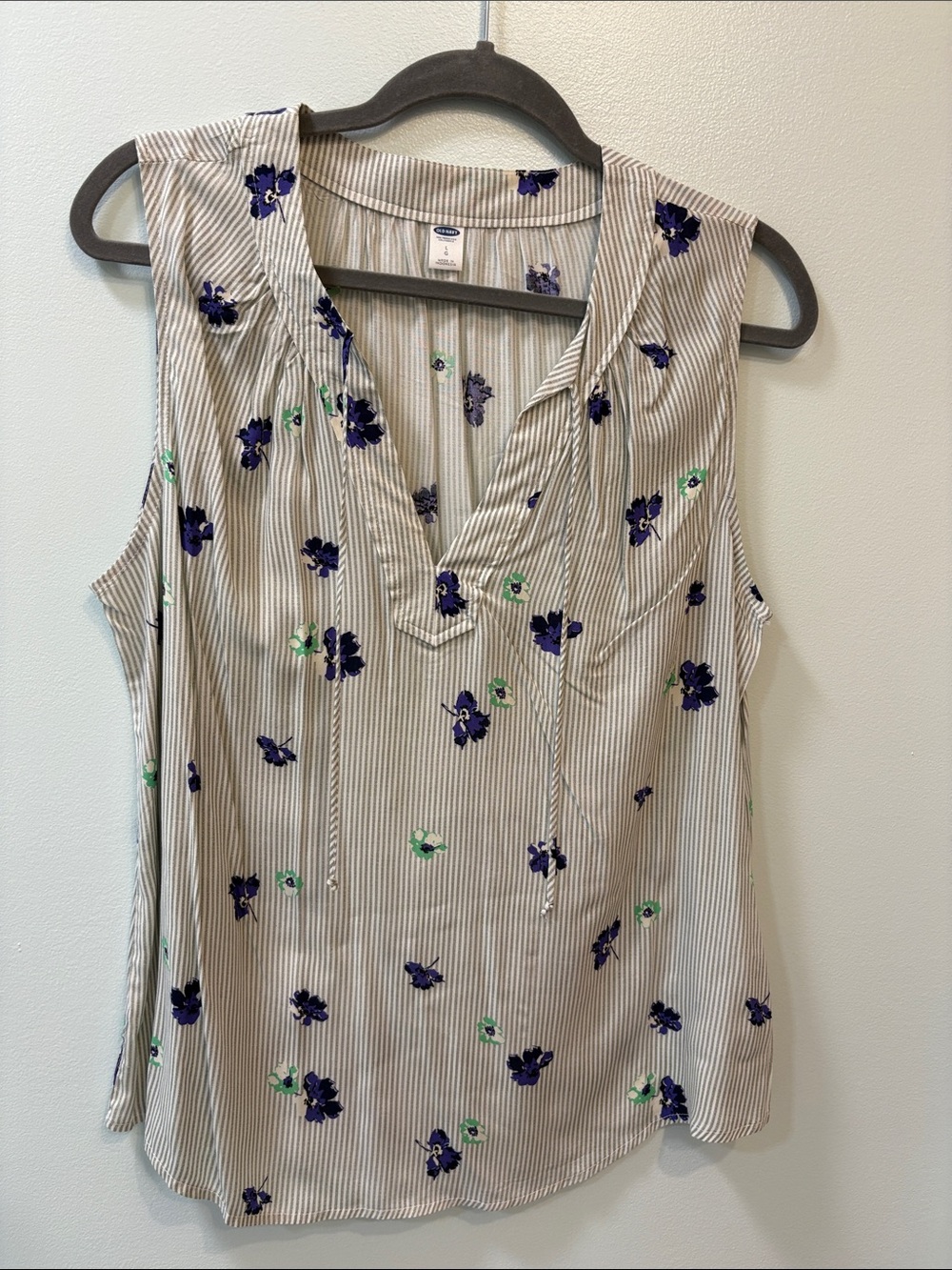 Old Navy Sleeveless Floral Stripe V-Neck Top - Blue/Green/purple